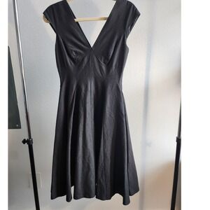 Peter Som Made In Kind V Neck Fit & Flare Party Cocktail Dress